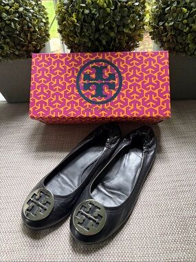 NEW Tory Burch Classic Reva Ballet Flats Size 10